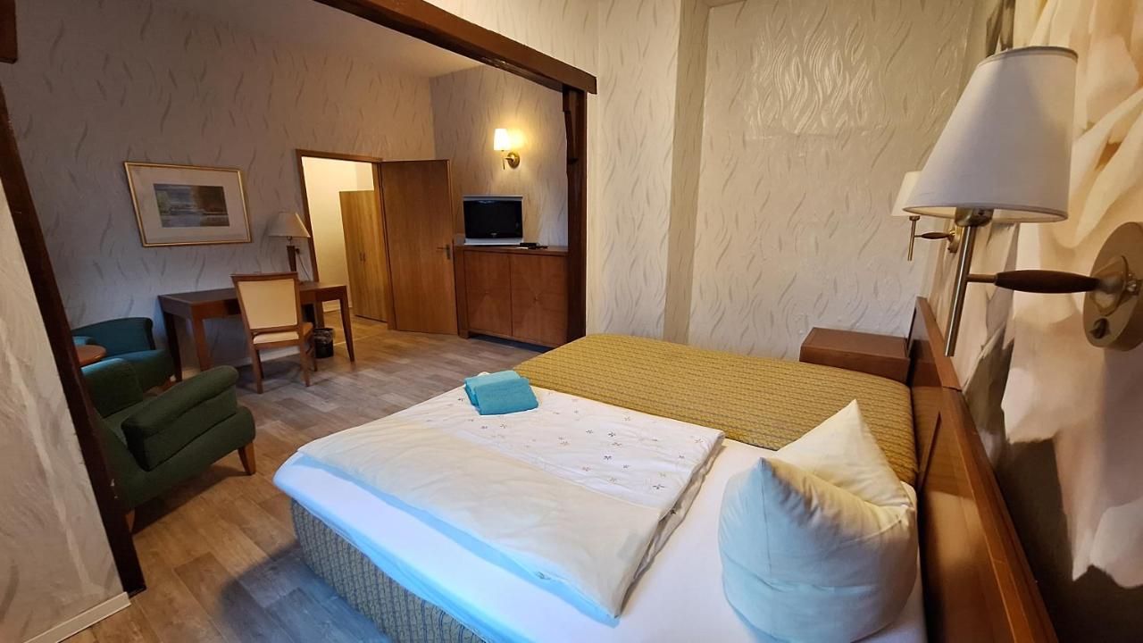 Hotel Kulturhaus Felgeleben Schönebeck Eksteriør bilde